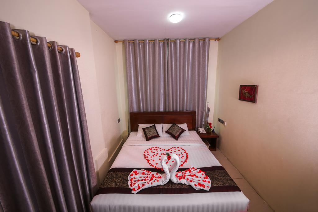 City Grand Hotel Mandalay Exteriör bild